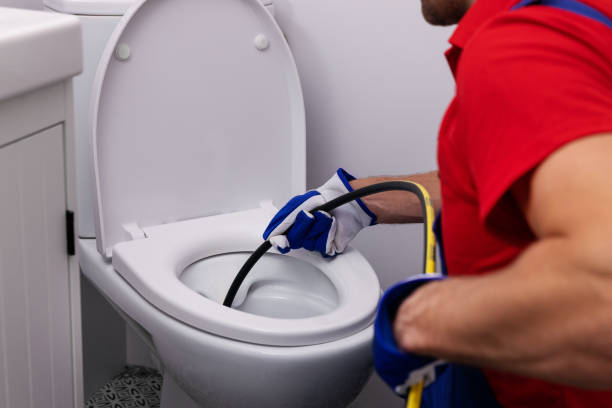 Best Clogged Drain Plumber  in Neenah, WI