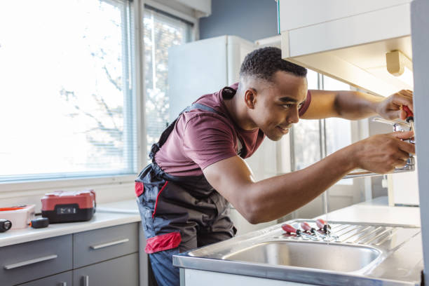 Best Emergency Plumbing Repair  in Neenah, WI